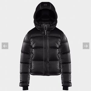 Aritzia Super Puff, Shorty, Liquid Shine, Black